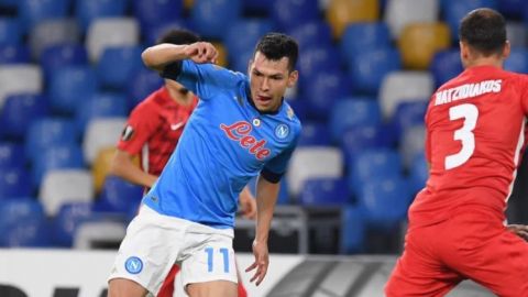 Chucky Lozano y el Napoli caen en su debut en la Europa League
