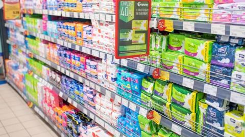 Partido Verde propone que Salud regale toallas sanitarias y copas menstruales