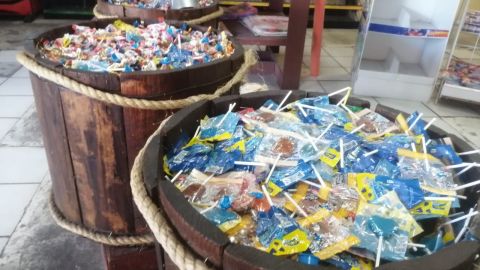 Dulcerías suspenden tradicional entrega de dulces en día de brujas