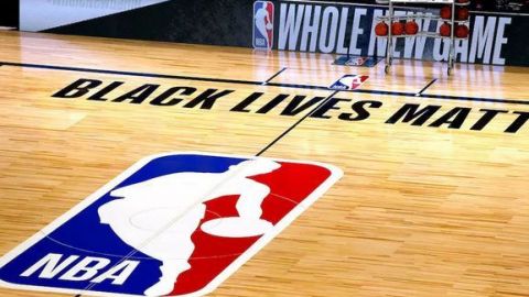 NBA planea comienzo de temporada antes de Navidad
