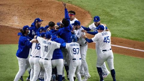 Los Dodgers posponen celebración de la Serie Mundial
