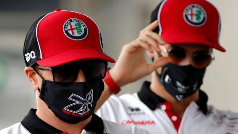 Raikkonen y Giovinazzi se quedarán en Alfa Romeo en 2021