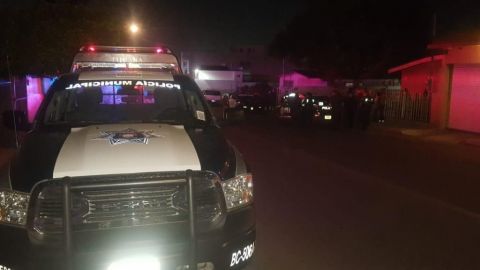 ¡Salió brava! Mujer policía dispara contra hombre armado en Tijuana