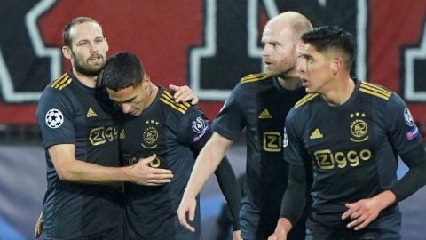 Antony dos Santos y Lisandro Martínez mantienen vivo al Ajax