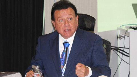 El fiscal Guillermo Ruiz tiene neumonía atípica (Covid), está hospitalizado