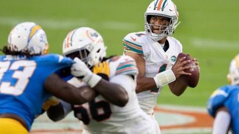 Chargers caen en Miami ante Dolphins que quieren playoffs