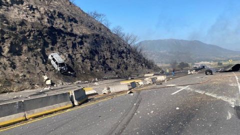 VIDEO: Explosión de pipa deja seis muertos en la autopista Tepic-Guadalajara