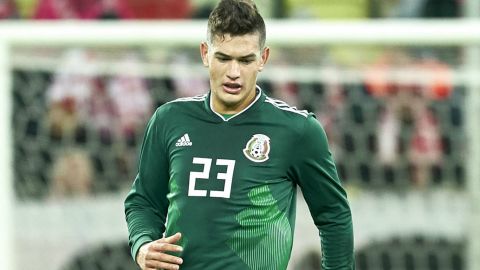 César Montes, baja de la Selección Mexicana para enfrentar a Japón