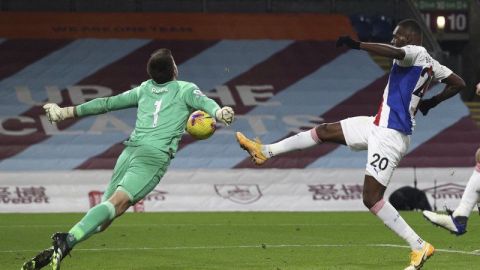 Burnley se apunta su 1ra victoria en la Premier