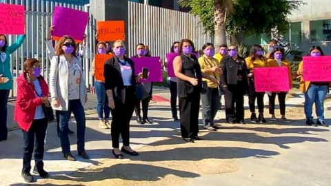 Con manifestación, exigen recursos para Centro de Justicia para la Mujer