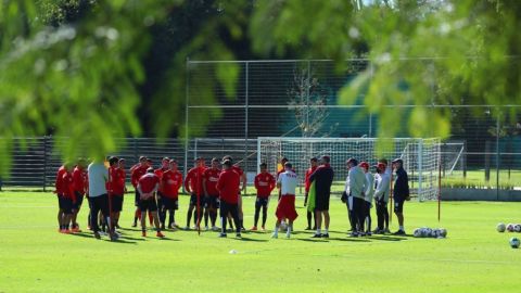 Chivas vs América se jugará con afición, lo confirma gobernador de Jalisco