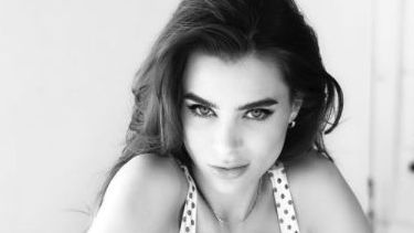 🥵👙 Lana Rhoades, hasta en blanco y negro es la más sexy
