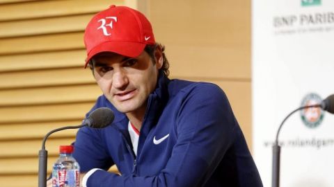 Roger Federer recupera su logo “RF”