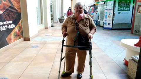 Discapacitados afectados por largas filas en supermercados de Tijuana