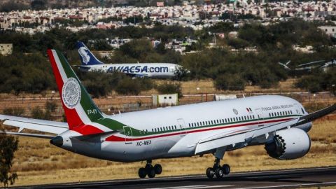 Por ''extravagante'' no se ha podido vender el avión presidencial