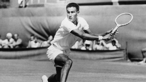 Muere Alex Olmedo, campeón de Wimbledon y Australia en 1959