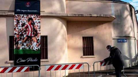 Roban casa del fallecido Paolo Rossi durante su funeral