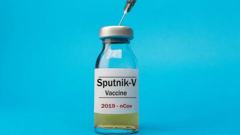 Fabricantes de vacuna Sputnik V solicitan realizar estudios en México