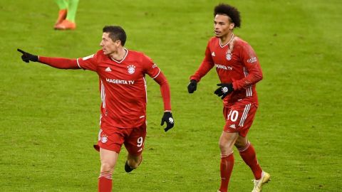 Bayern supera a Wolfsburgo; Leverkusen sigue de líder