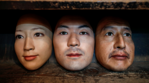 ¿Te pondrías una? Crean máscaras para 'cambiar de rostro' en Japón