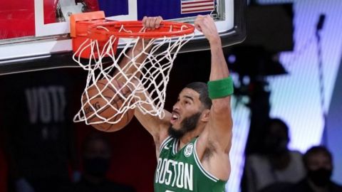 Celtics confían en su núcleo de jóvenes
