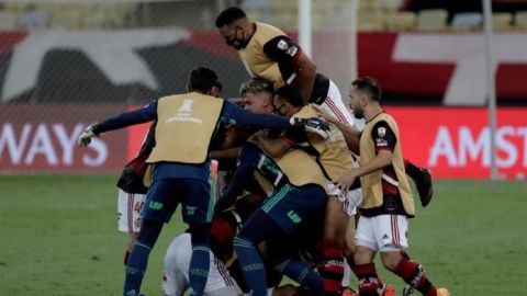 El Flamengo vence al Bahía y asciende al segundo lugar en la Liga brasileña