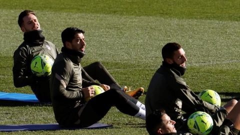 El Atlético se entrena sin Diego Costa a la espera de su salida