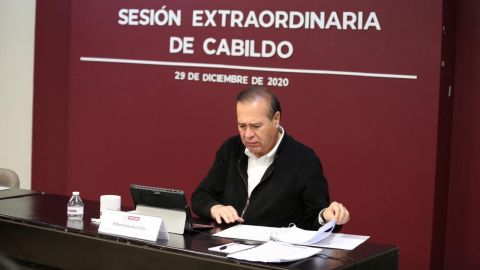 Cabildo aprueba contratación de servicios para defensa de Ayuntamiento