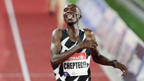 Cheptegei apunta a doble corona de los 5.000 y 10.000 mts en los Juegos de Tokyo