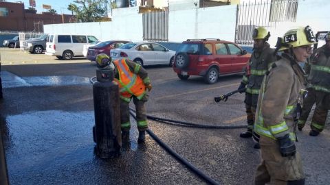 Explota tanque en fraccionamiento Tecnológicos