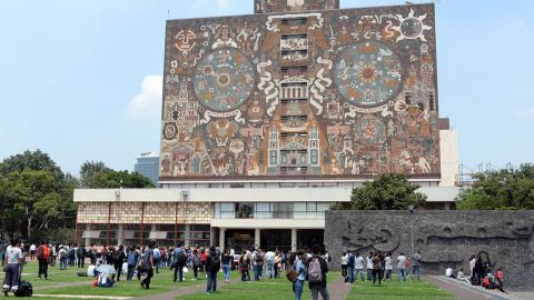 Terminan vacaciones en la UNAM; alumnos regresan a clases