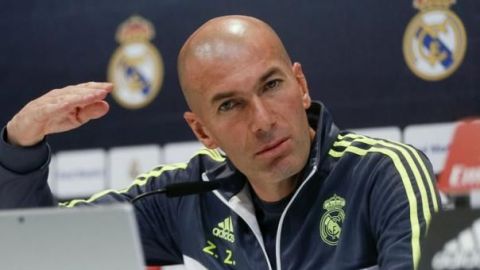 Zidane está aislado en cuarentena por contacto directo con un positivo a COVID