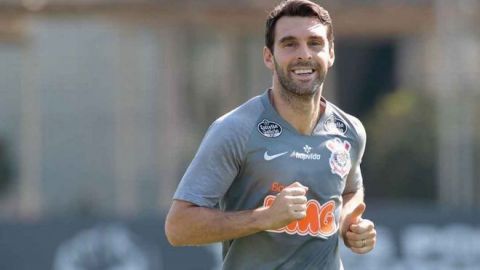 Santos, Fluminense y Bahía buscan a Mauro Boselli