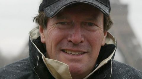 Fallece el expiloto y director del Dakar Hubert Auriol