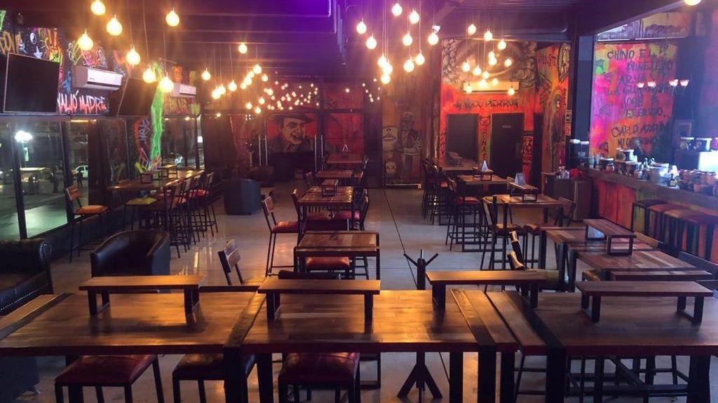 Suspenden 9 bares en Tijuana por no contar con giro de restaurante