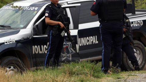 Detienen a policías de León acusados de abuso sexual a una menor