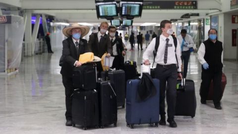 Industria aérea pide no imponer cuarentenas para viajeros