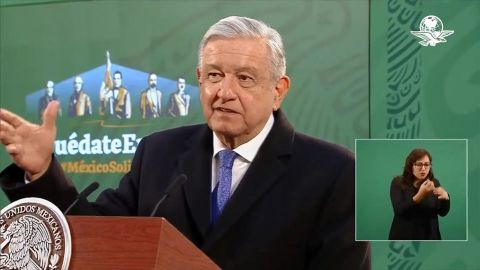 AMLO se reúne con gabinete para revisar reformar organismos autónomos