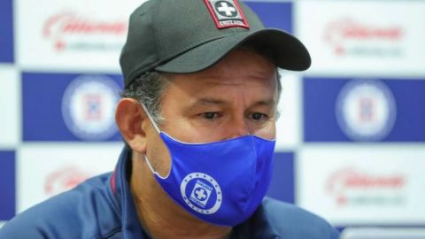 Juan Reynoso reconoce deuda con la afición de Cruz Azul