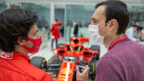 Carlos Sainz y su primera prueba en el simulador de Ferrari