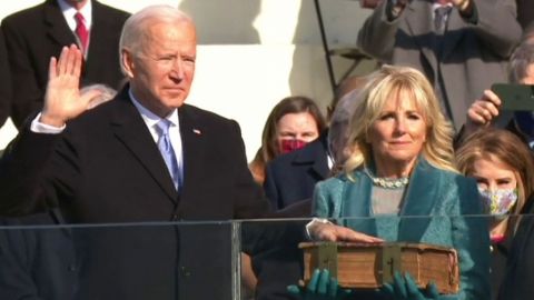 Joe Biden jura el cargo y se convierte en el presidente número 46 de EE.UU.