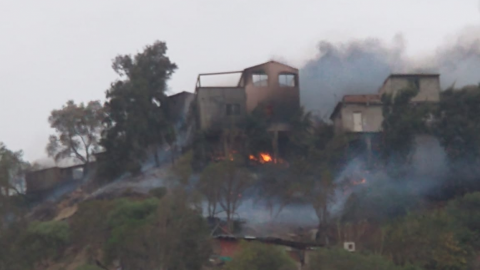DIF municipal atiende a familias que perdieron viviendas en incendio