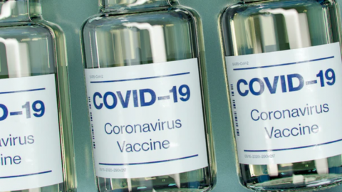 Emiten alerta sanitaria por venta ilegal de vacuna anticovid