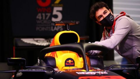 Wolff: Red Bull será un oponente más fuerte con Pérez