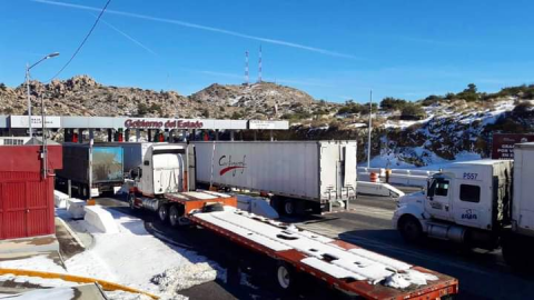 Reabren autopista Tijuana-Mexicali