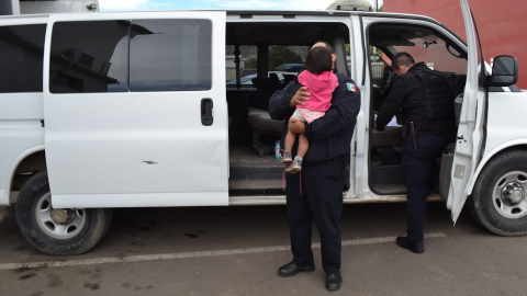 Siete niños descuidados fueron rescatados