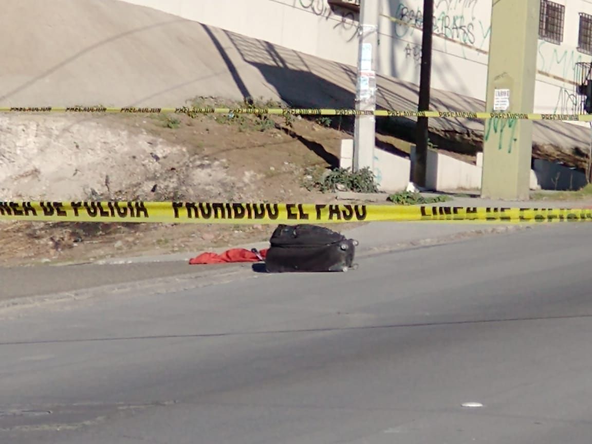 Abandonan Maleta Con Restos Humanos Frente A Las Fge 0776