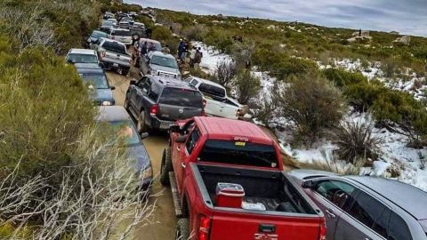 Se quedaron ''atrapadas'' cientos de personas en la Sierra de Juárez