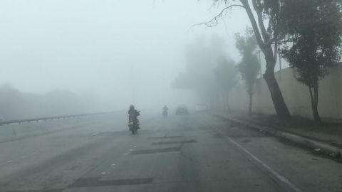 Continúan suspendidos vuelos por neblina en Tijuana