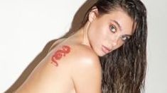 🔥👙Lana Rhoades en diminuto bikini a rayas😋